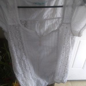 Romantic summery blouse